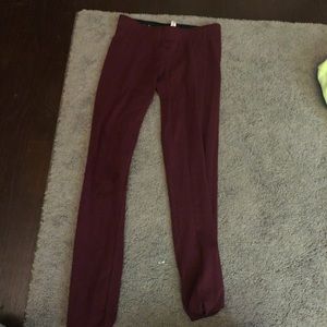 maroon leggings